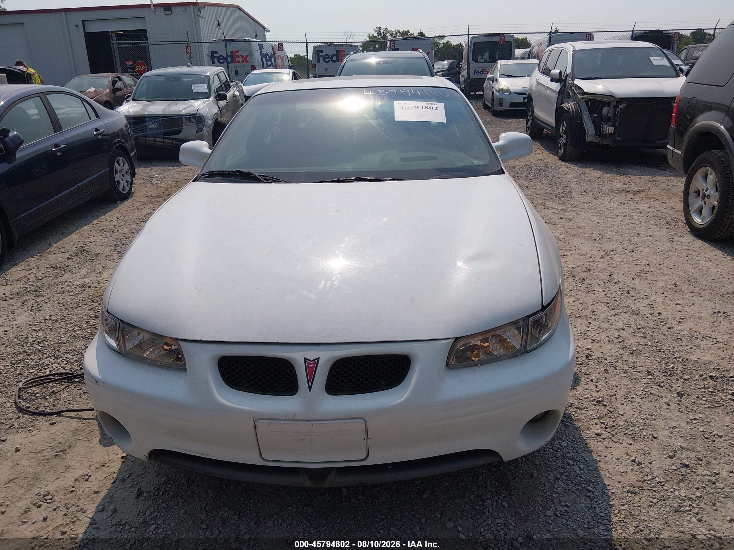 2000 Pontiac Grand Prix Gtp White vin: 1G2WR5218YF111069