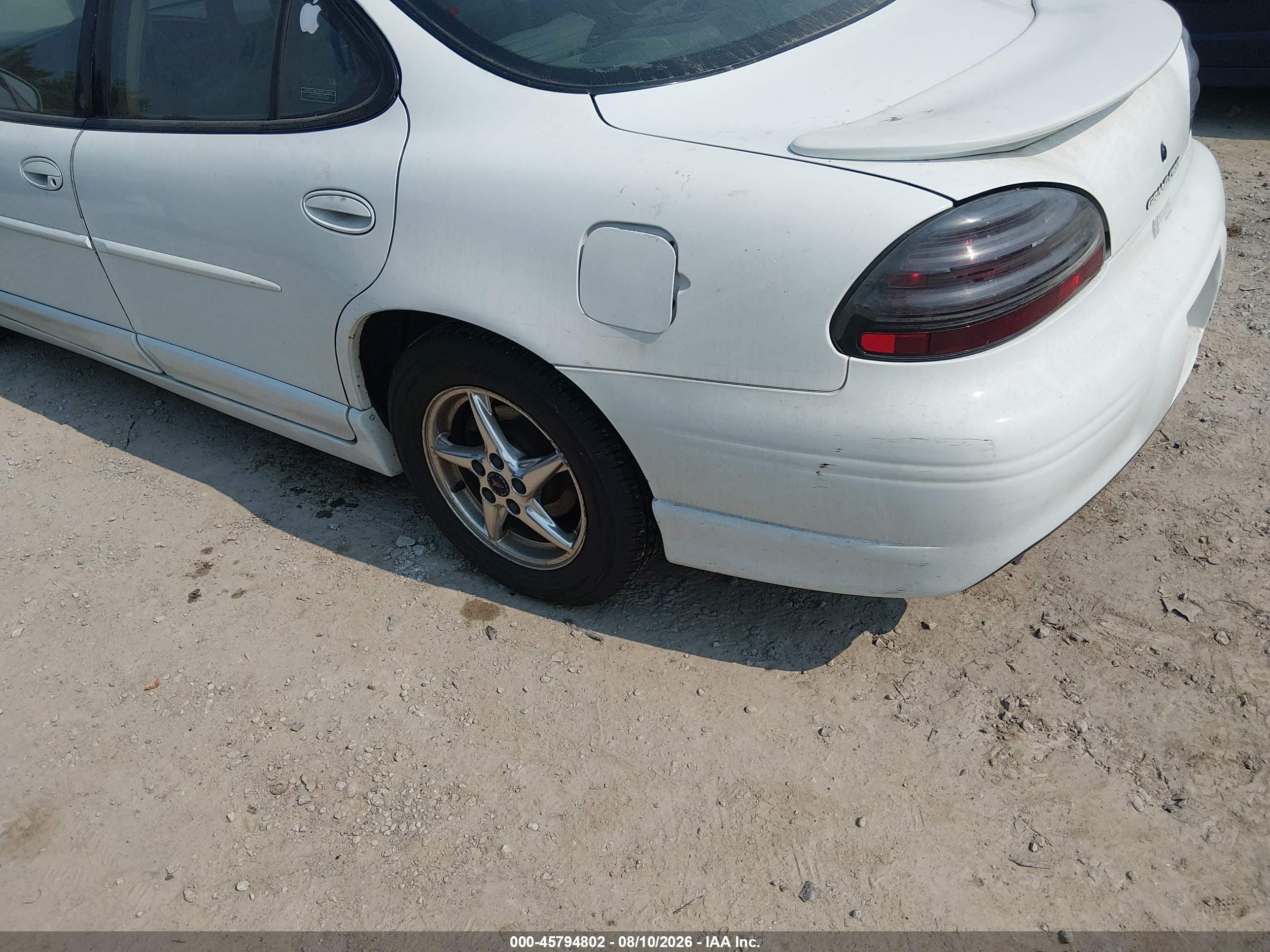 2000 Pontiac Grand Prix Gtp White vin: 1G2WR5218YF111069