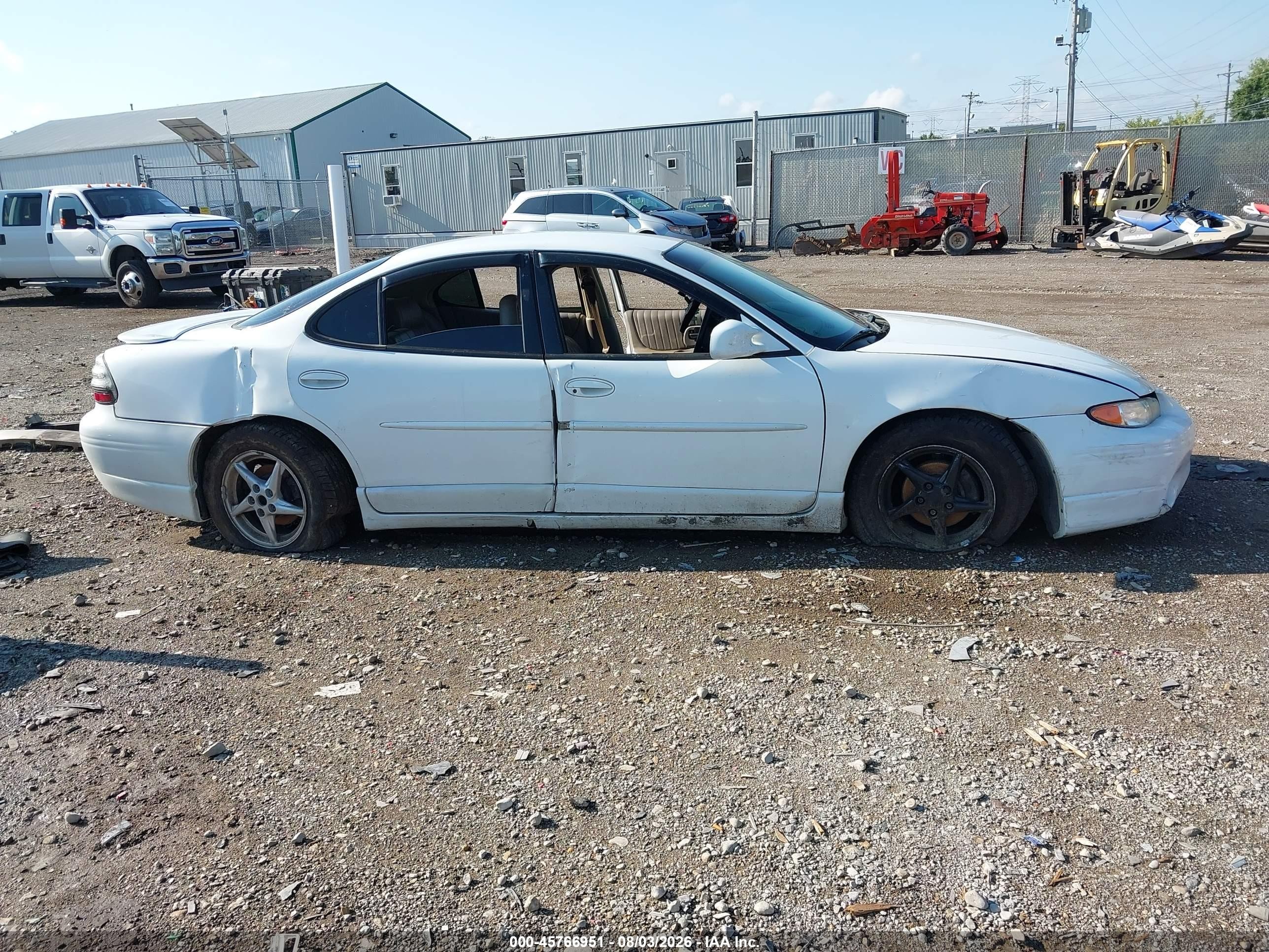 2000 Pontiac Grand Prix Gtp White vin: 1G2WR5218YF238131