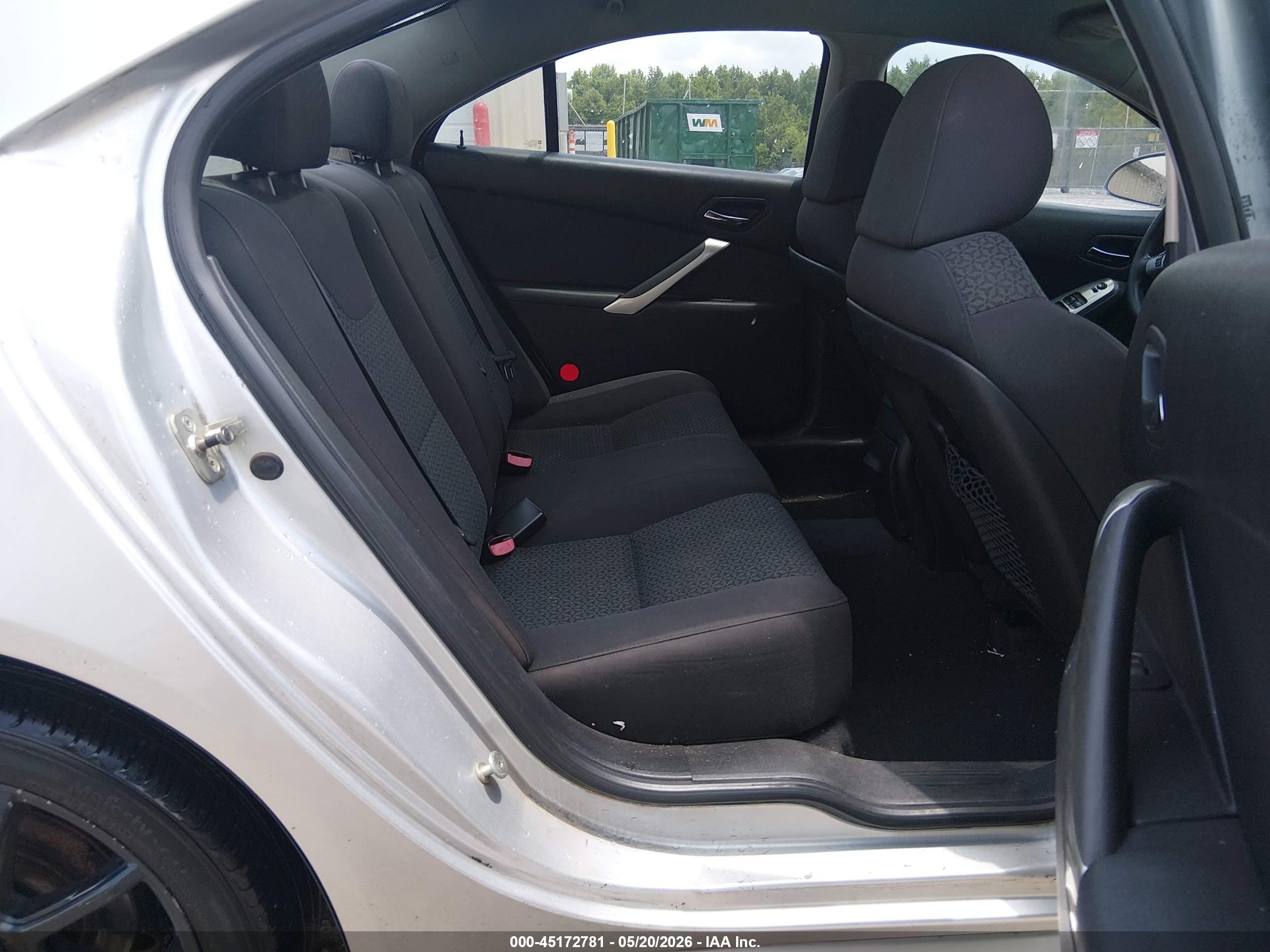 2010 Pontiac G6   Silver vin: 1G2ZA5E00A4135326