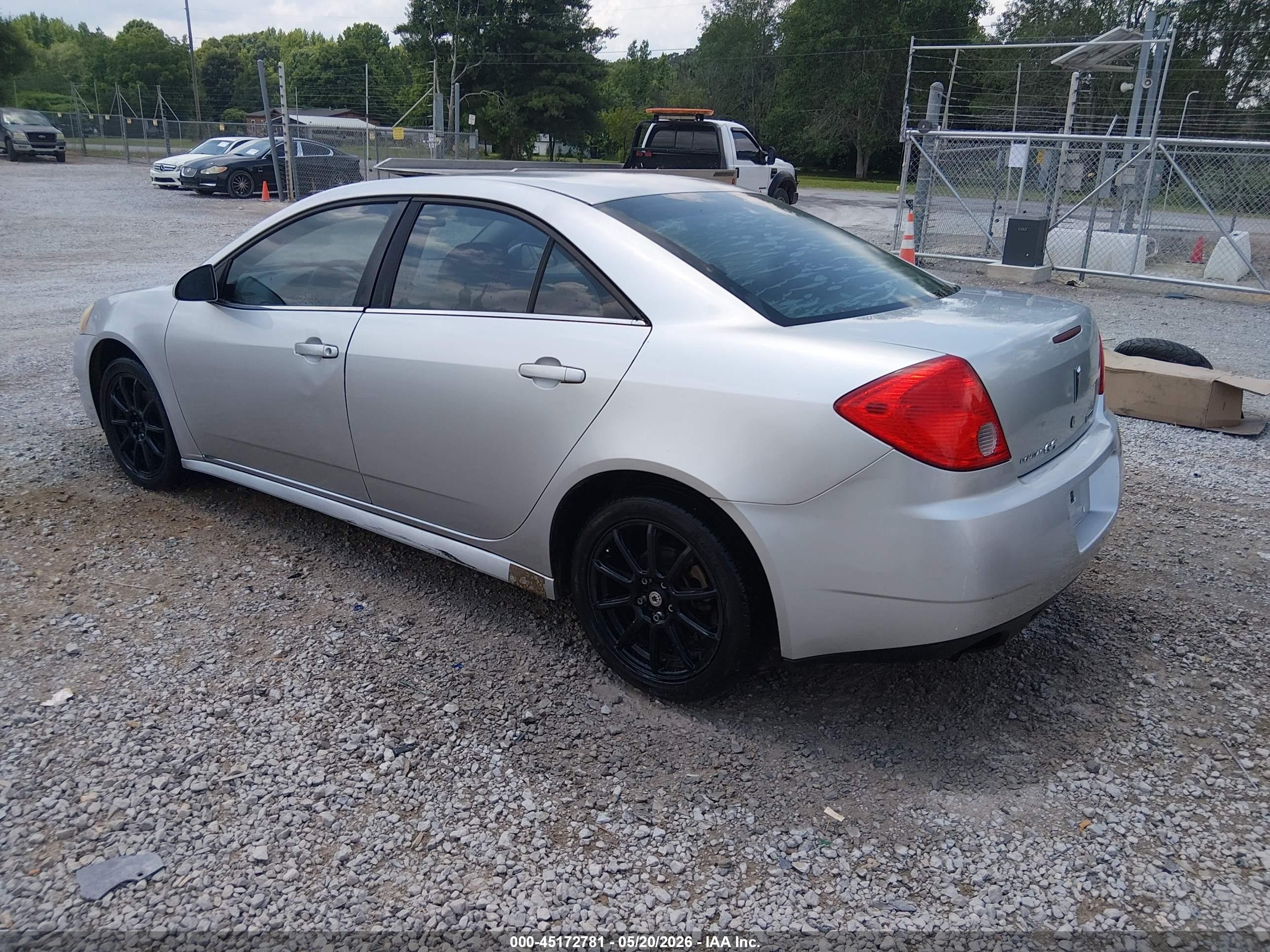 2010 Pontiac G6   Silver vin: 1G2ZA5E00A4135326