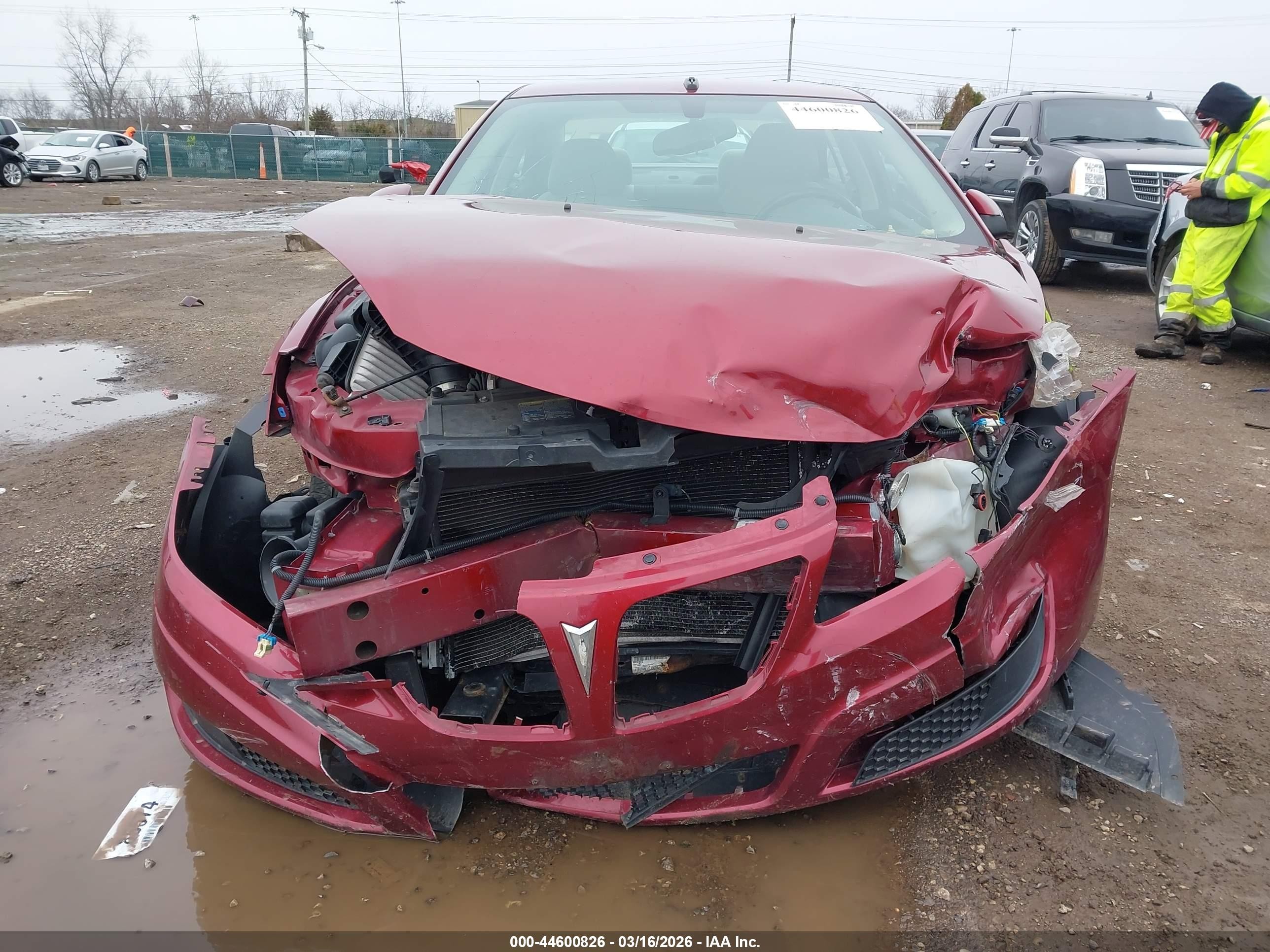 2010 Pontiac G6   Maroon vin: 1G2ZA5E04A4140657