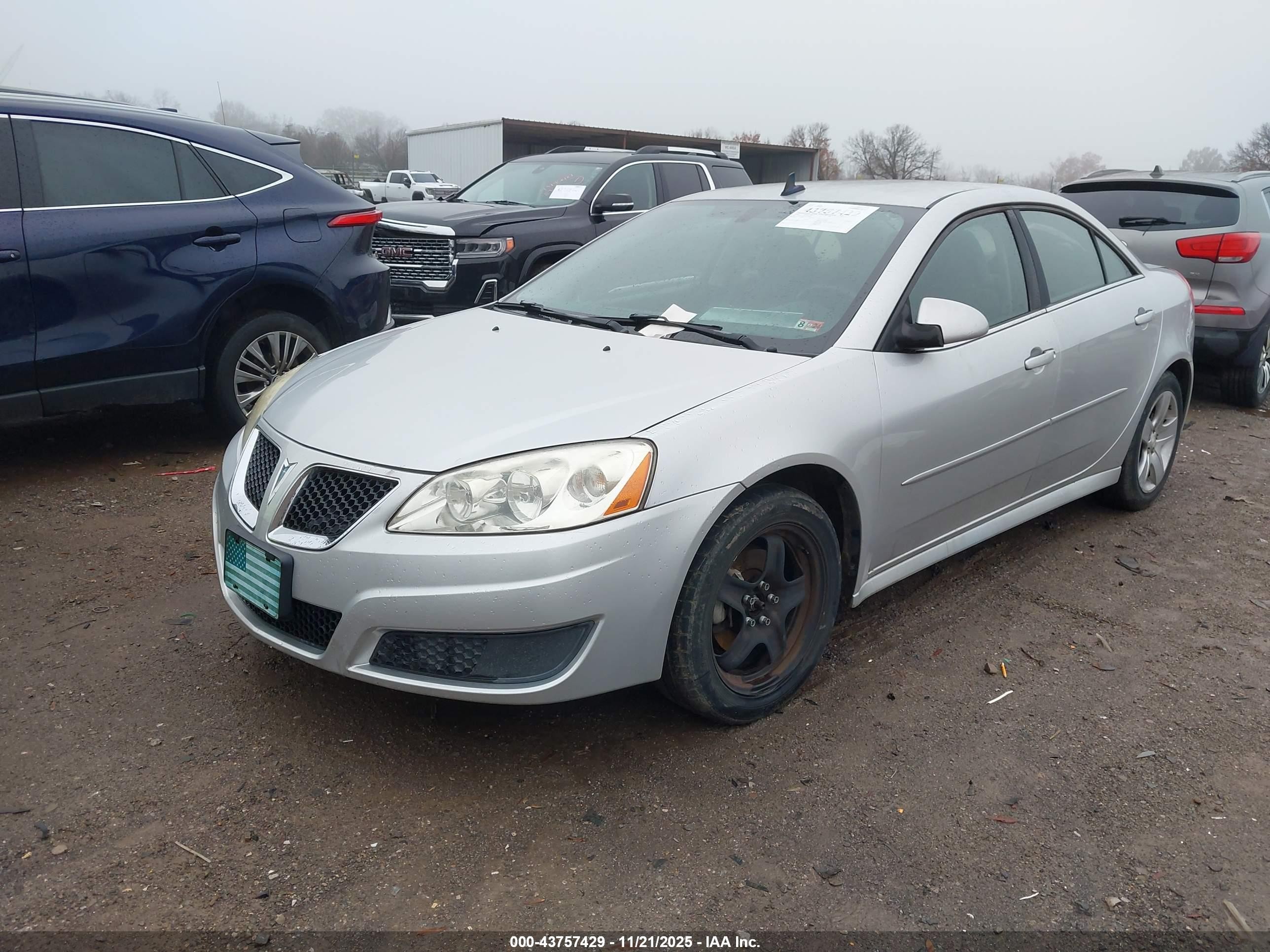 2010 Pontiac G6   Silver vin: 1G2ZA5E05A4129604