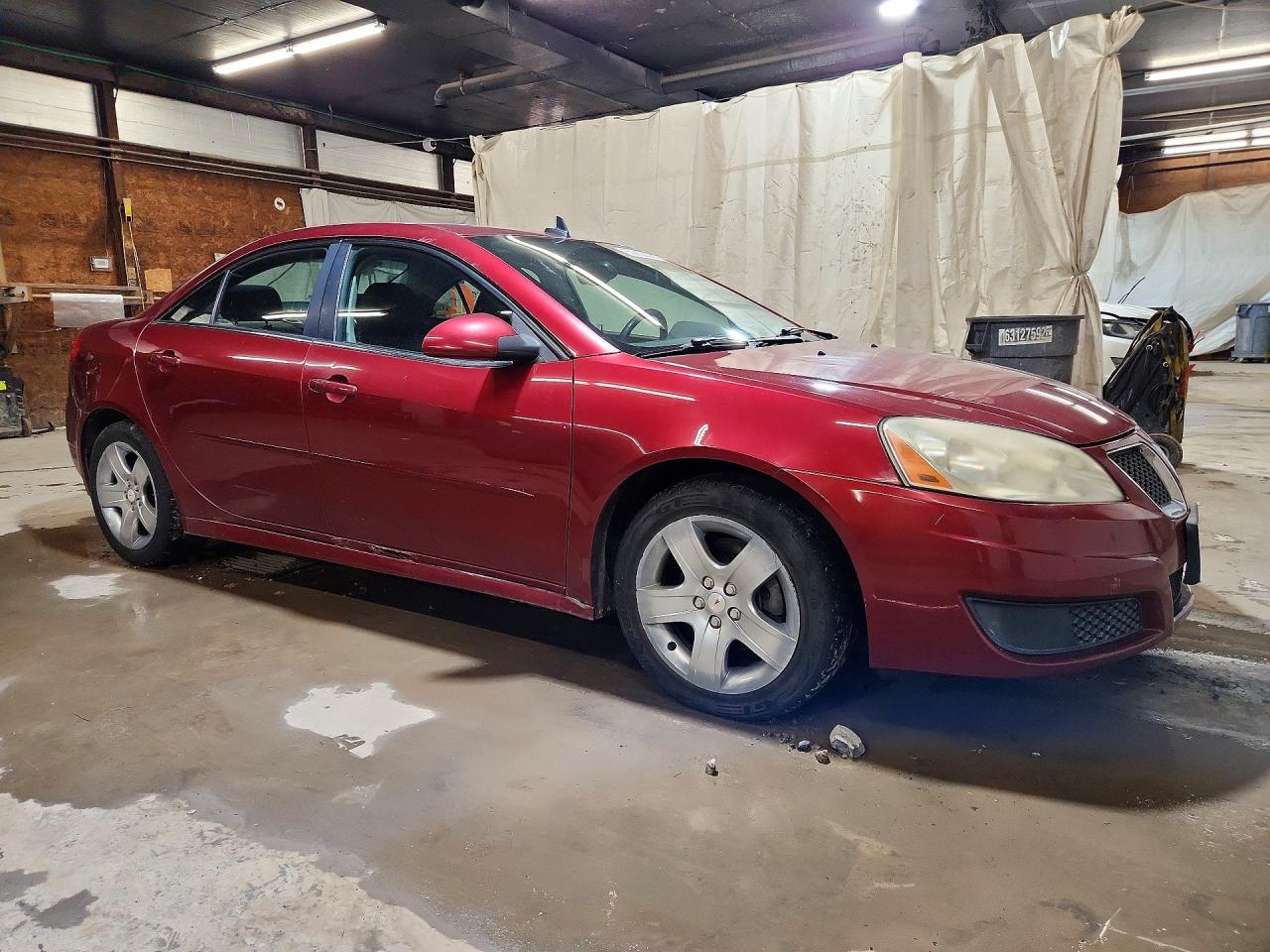2010 Pontiac G6 Red vin: 1G2ZA5EB1A4163024