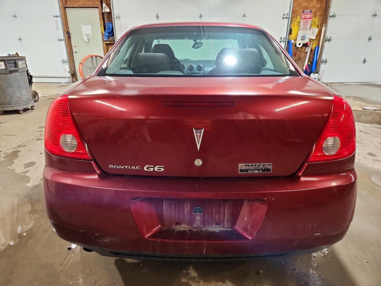 2010 Pontiac G6 Red vin: 1G2ZA5EB1A4163024