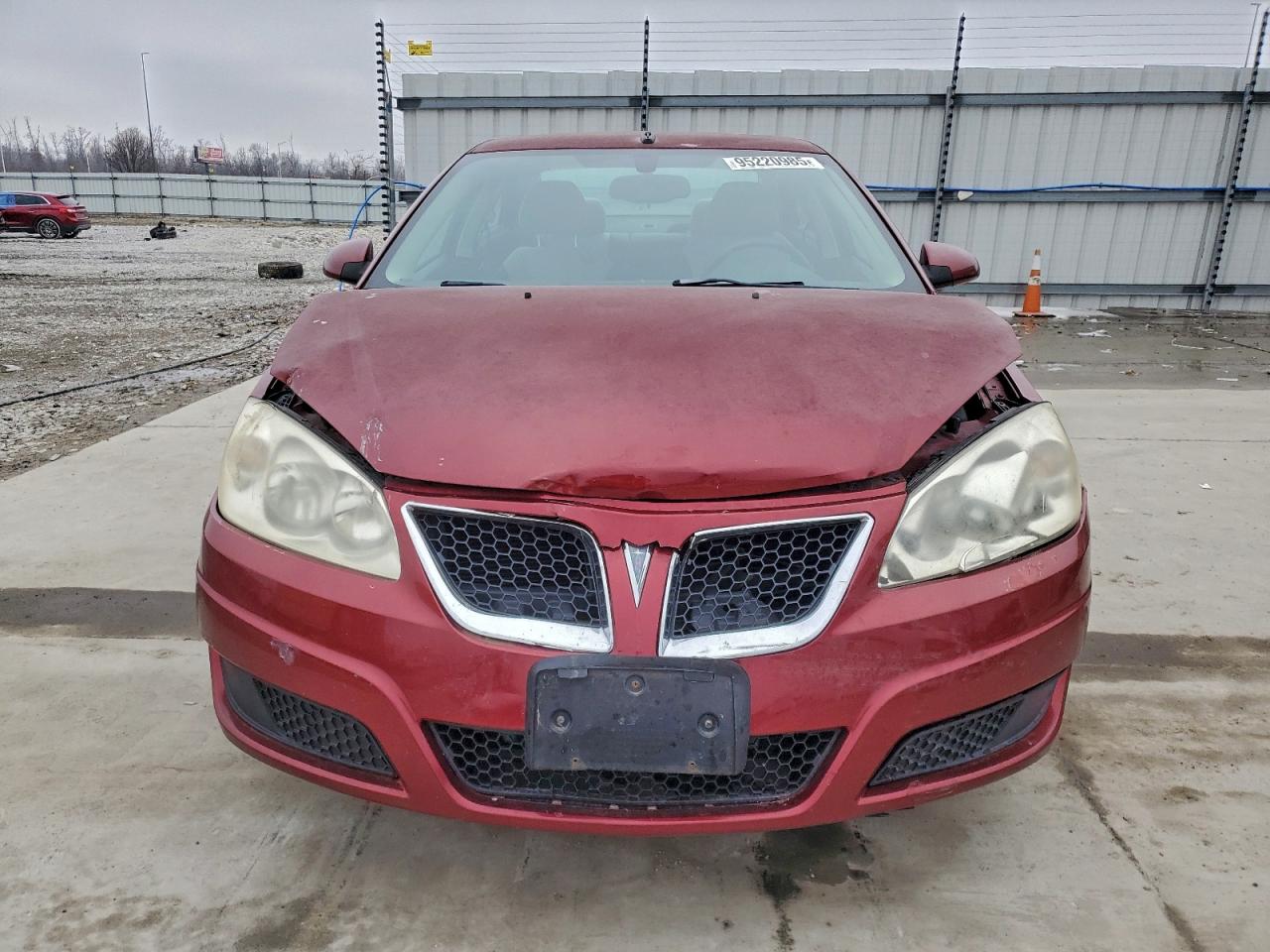 2010 Pontiac G6 Burgundy vin: 1G2ZA5EB7A4114698