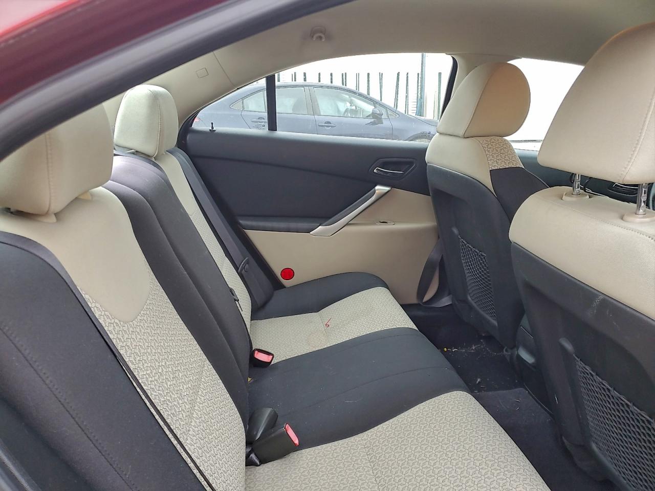 2010 Pontiac G6 Burgundy vin: 1G2ZA5EB7A4114698