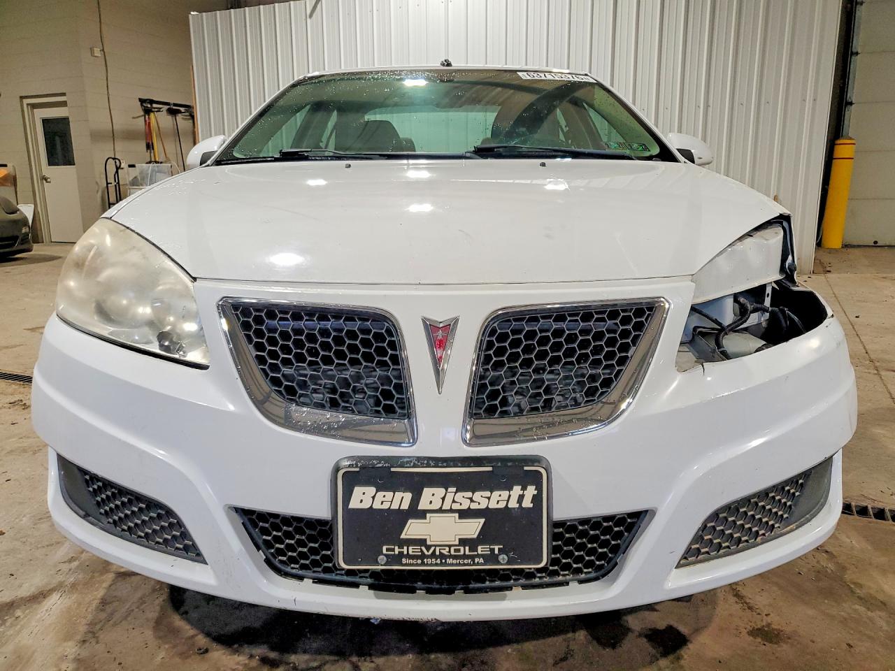 2010 Pontiac G6 White vin: 1G2ZA5EB7A4158992