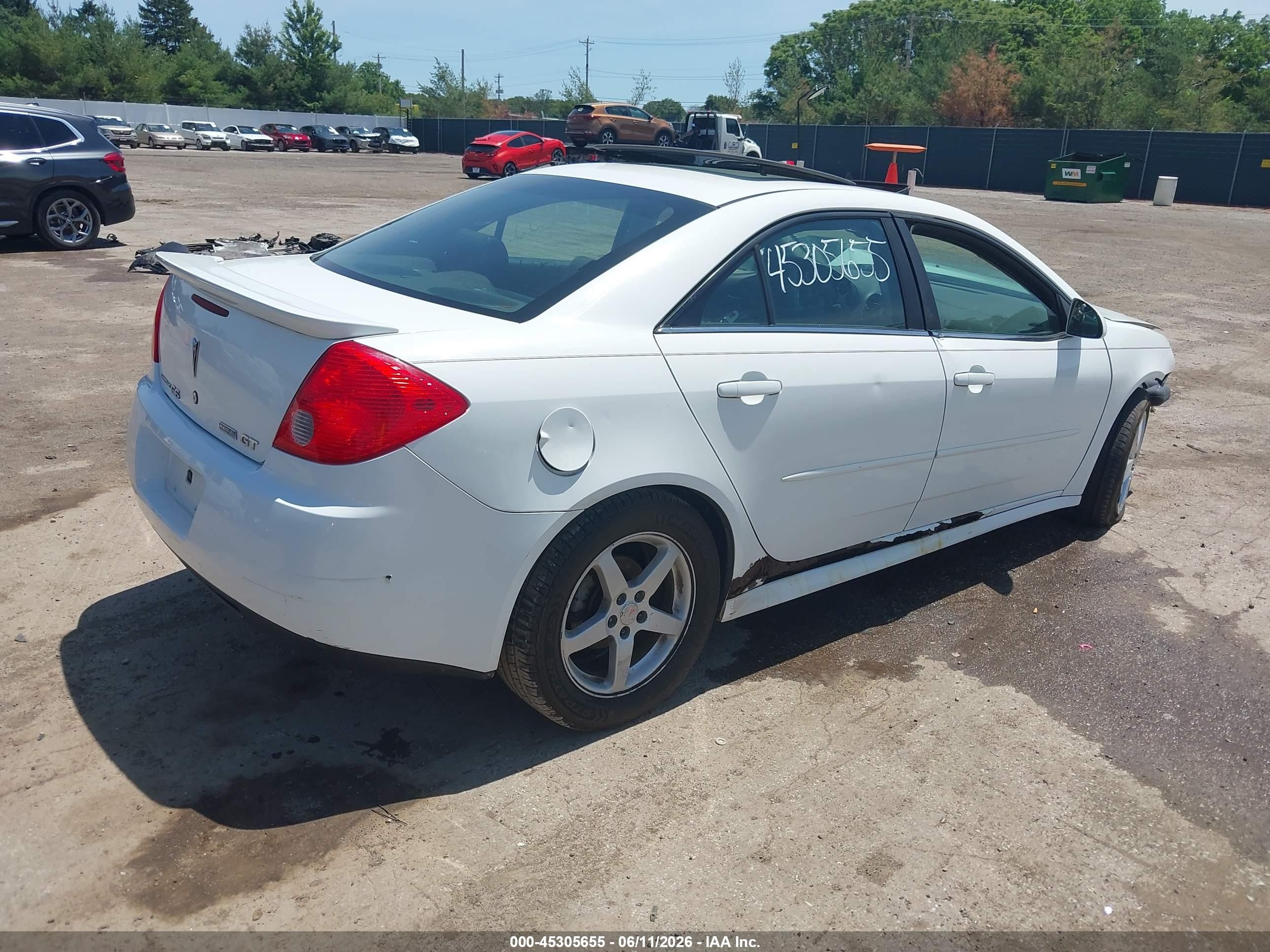 2010 Pontiac G6 White vin: 1G2ZA5EK2A4146992