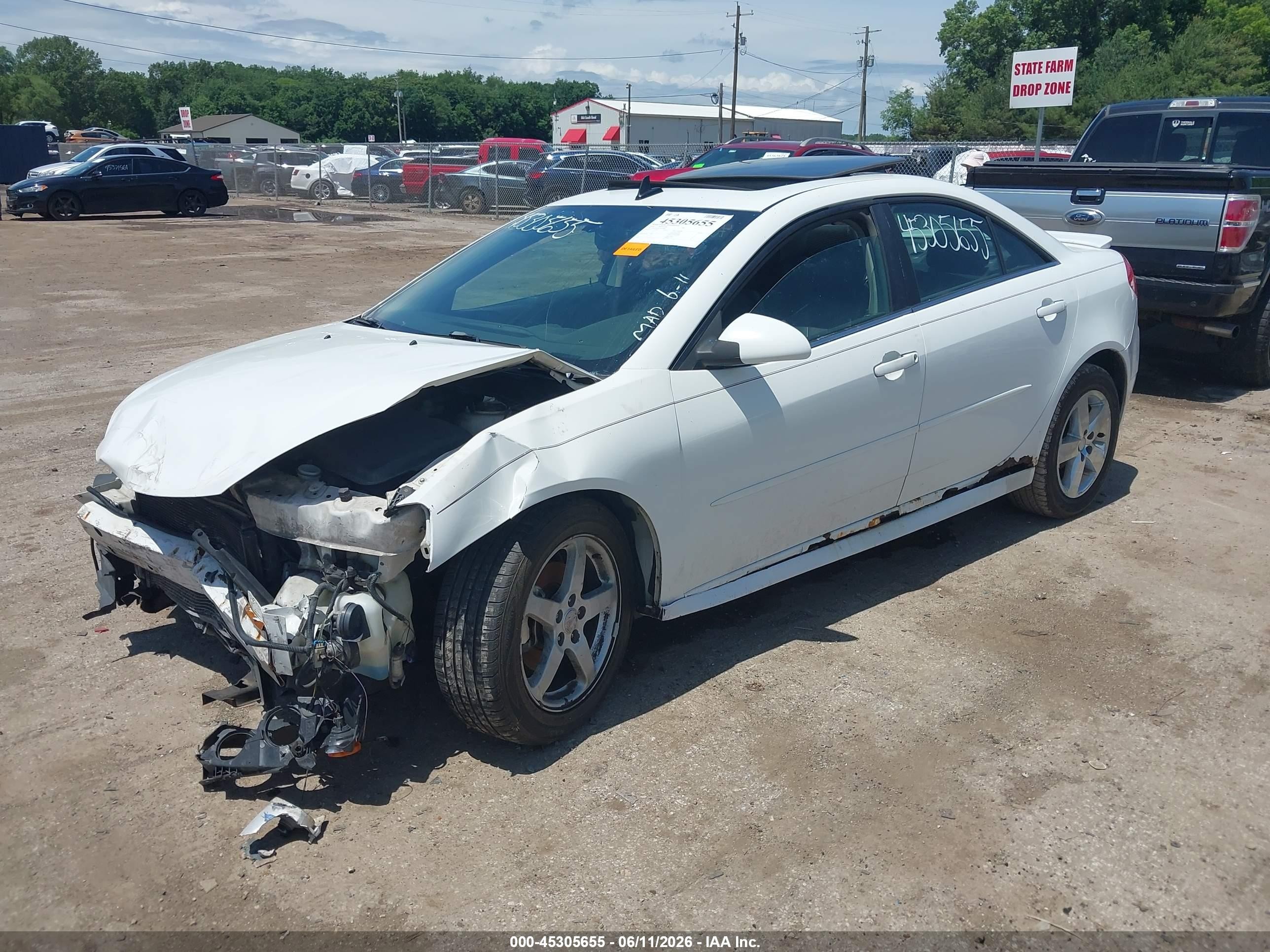 2010 Pontiac G6 White vin: 1G2ZA5EK2A4146992