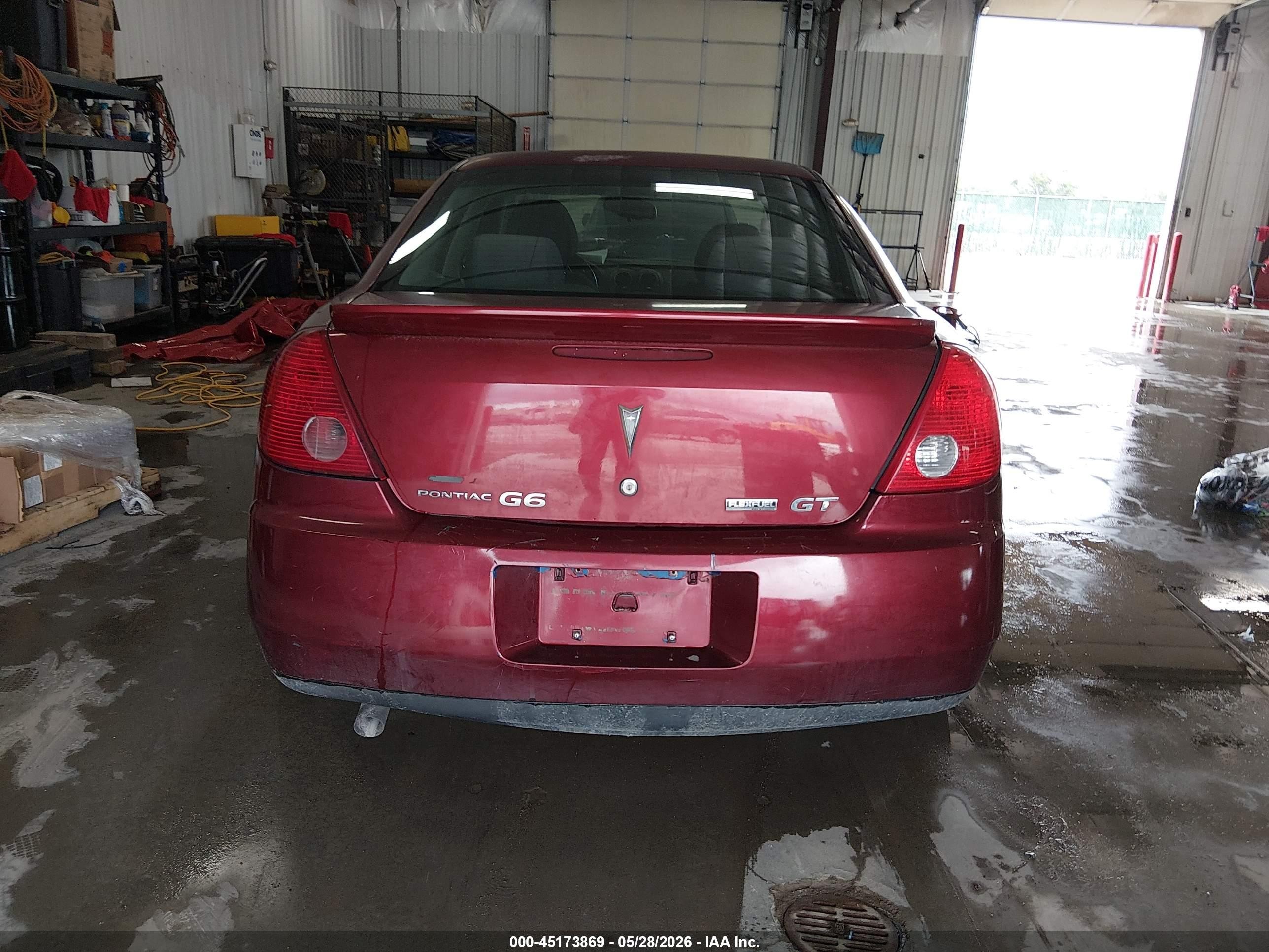 2010 Pontiac G6 Burgundy vin: 1G2ZA5EK7A4131131
