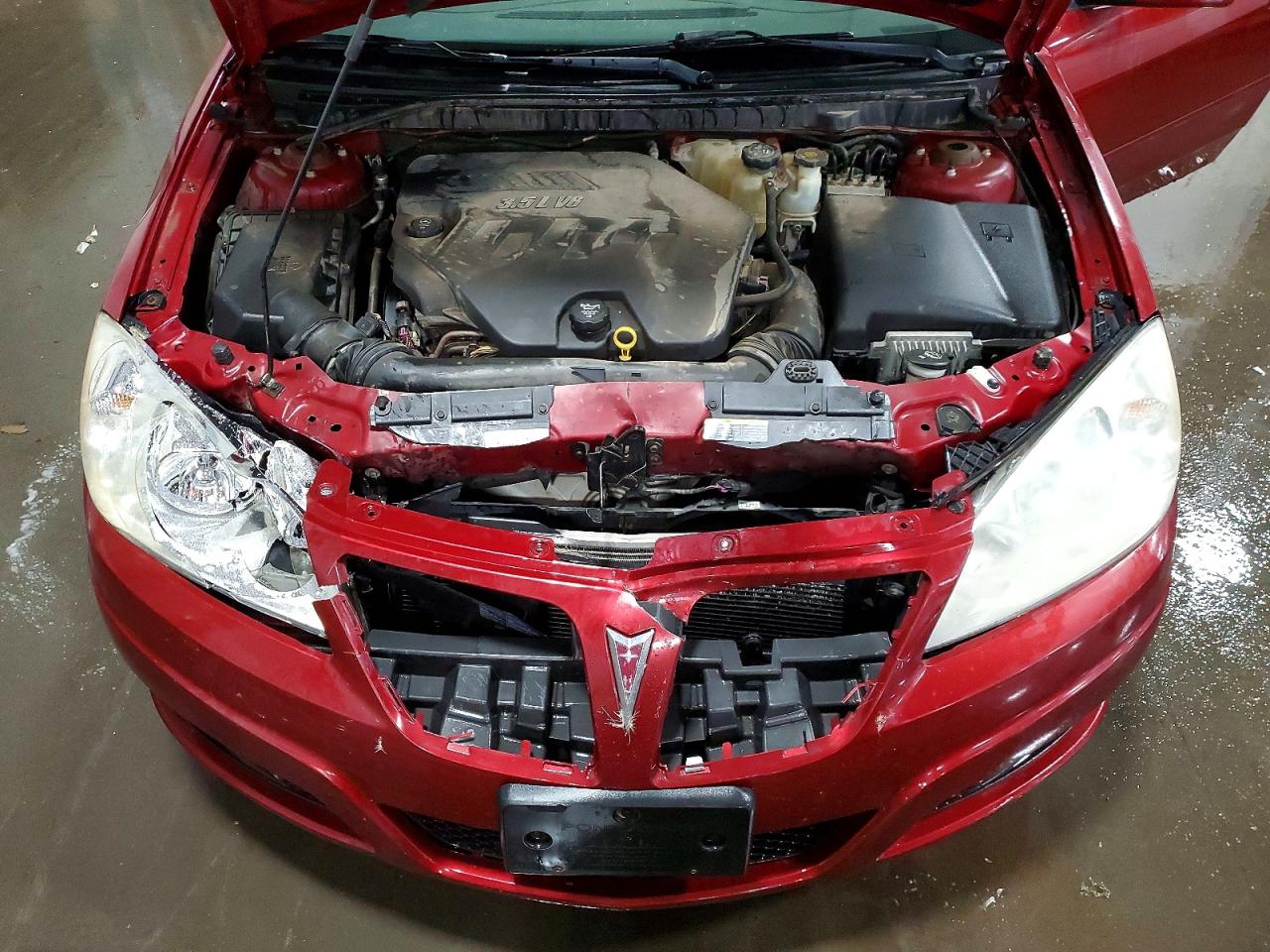 2010 Pontiac G6 Red vin: 1G2ZA5EK7A4162122