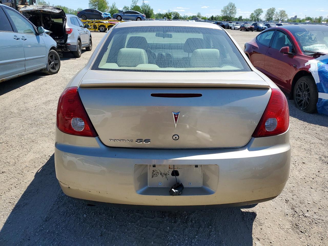 2006 Pontiac G6 Se Золотой vin: 1G2ZF55B164259552