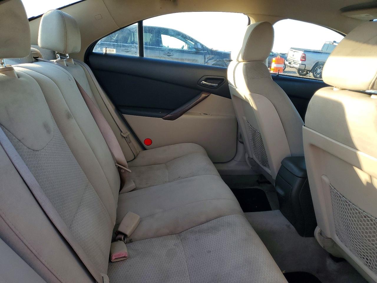 2006 Pontiac G6 Se Beige vin: 1G2ZF55B364229727