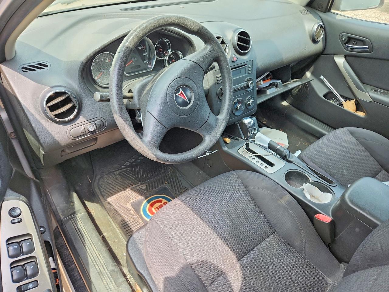 2006 Pontiac G6 Se Silver vin: 1G2ZF55B364288261