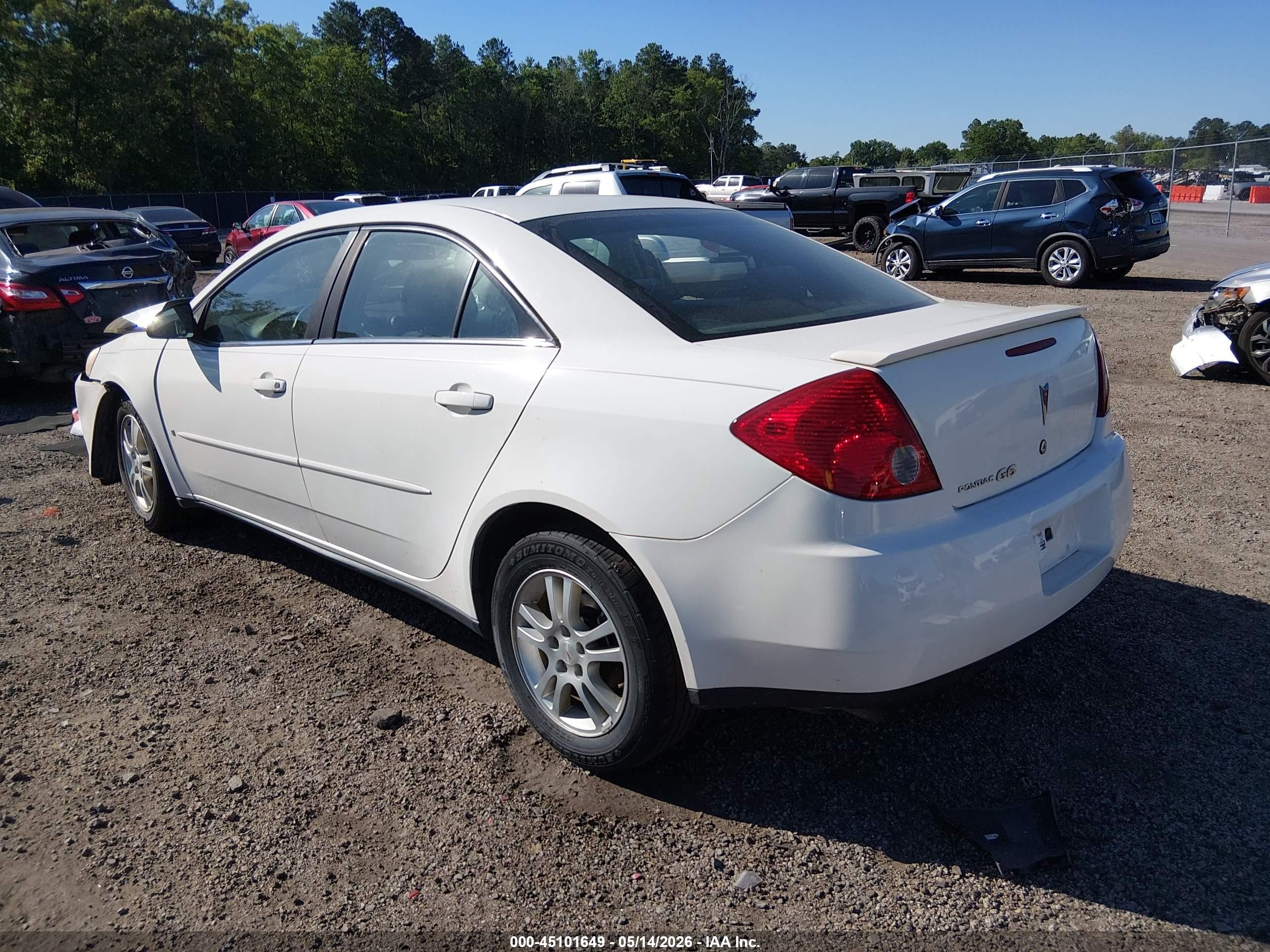 2006 Pontiac G6   Белый vin: 1G2ZF55B864183571