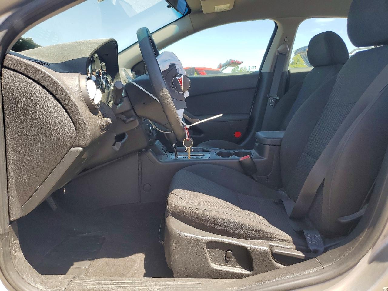 2006 Pontiac G6 Se Серебряный vin: 1G2ZF55B964226072