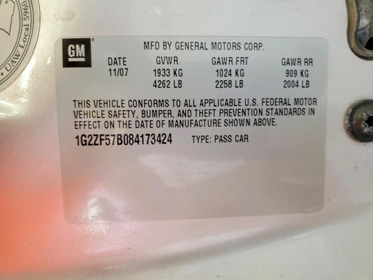 2008 Pontiac G6 Value Leader Silver vin: 1G2ZF57B084173424