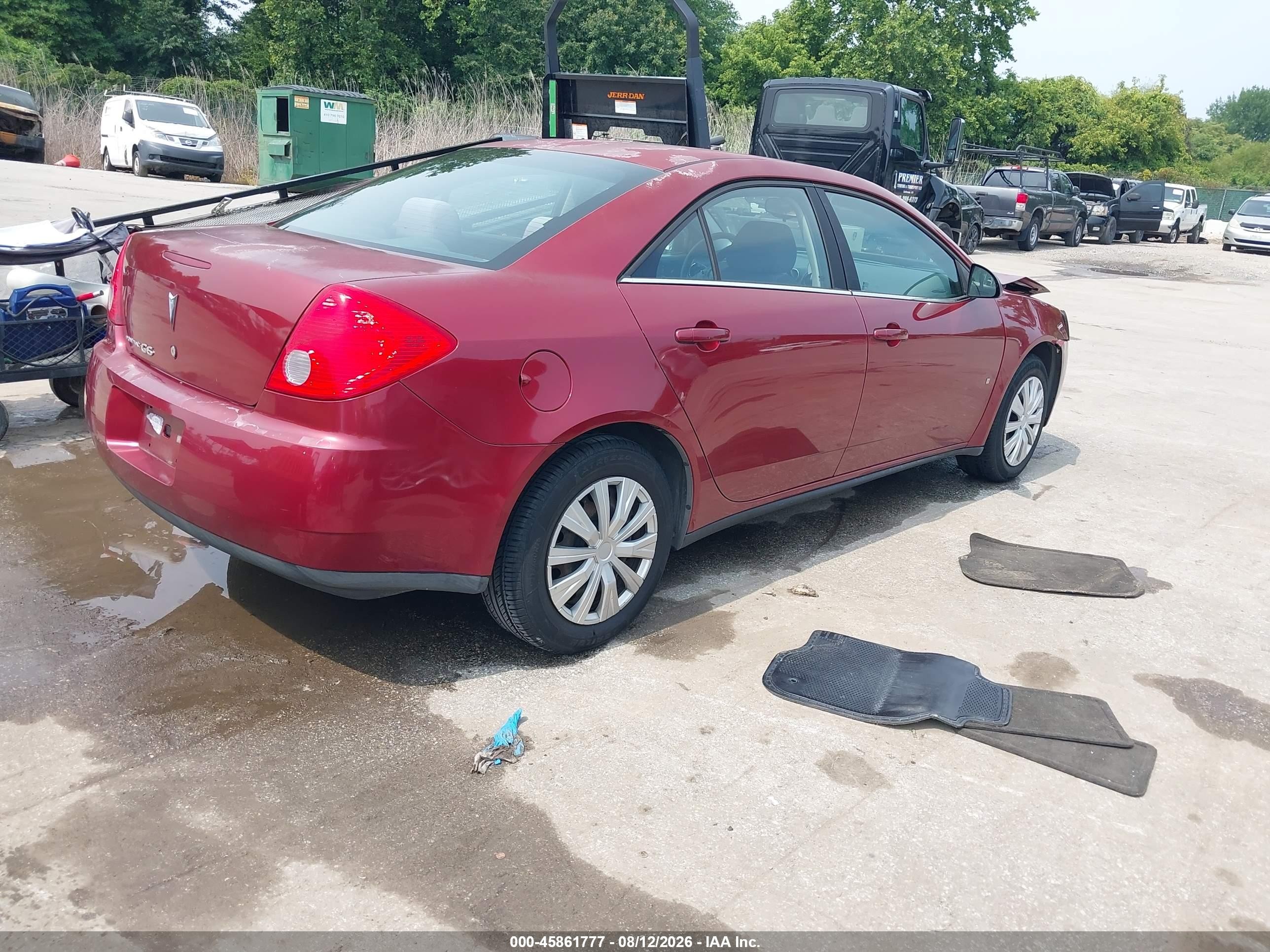 2008 Pontiac G6 Value Leader Red vin: 1G2ZF57B384176060