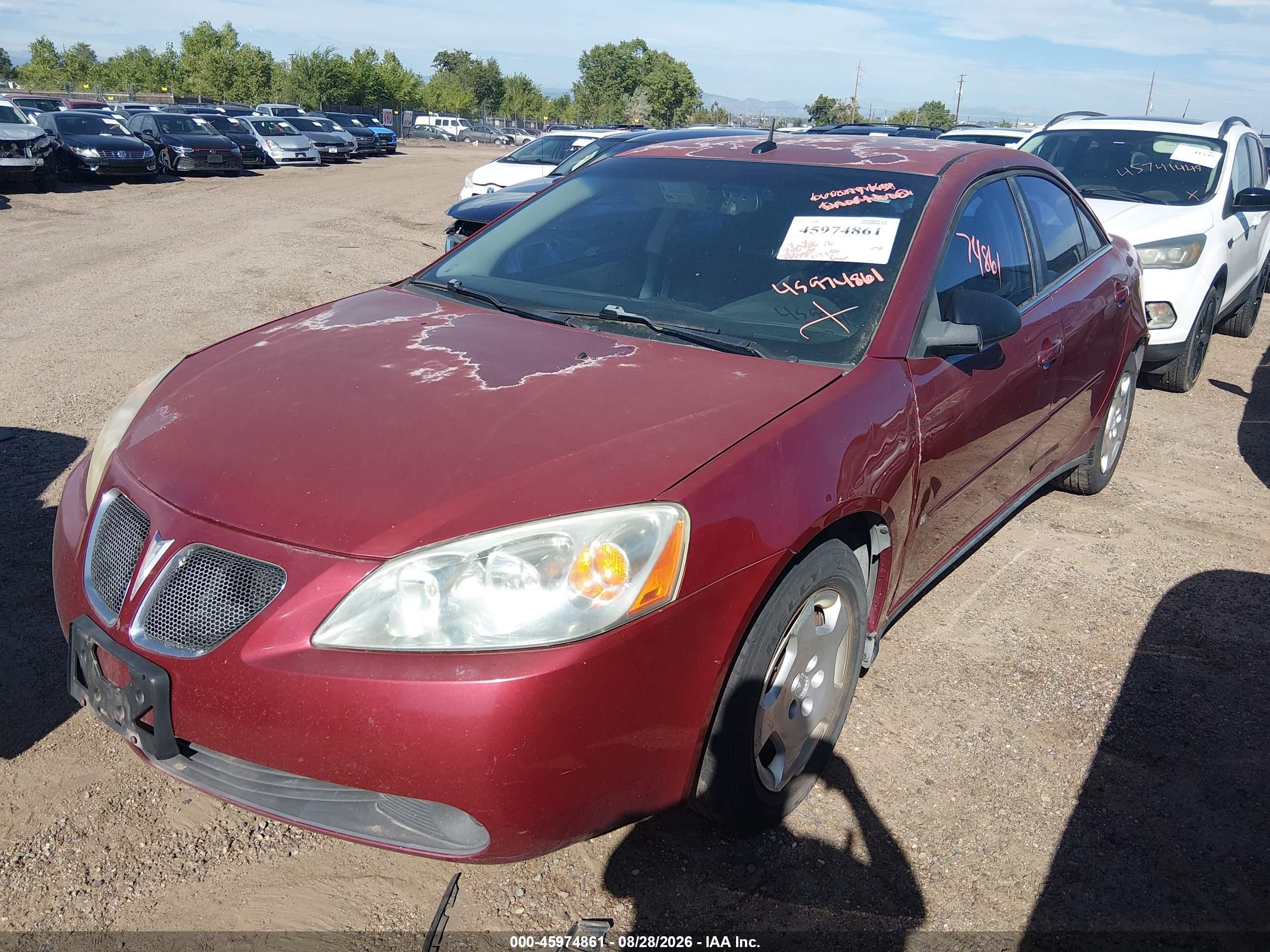2008 Pontiac G6 Value Leader Red vin: 1G2ZF57B384202415