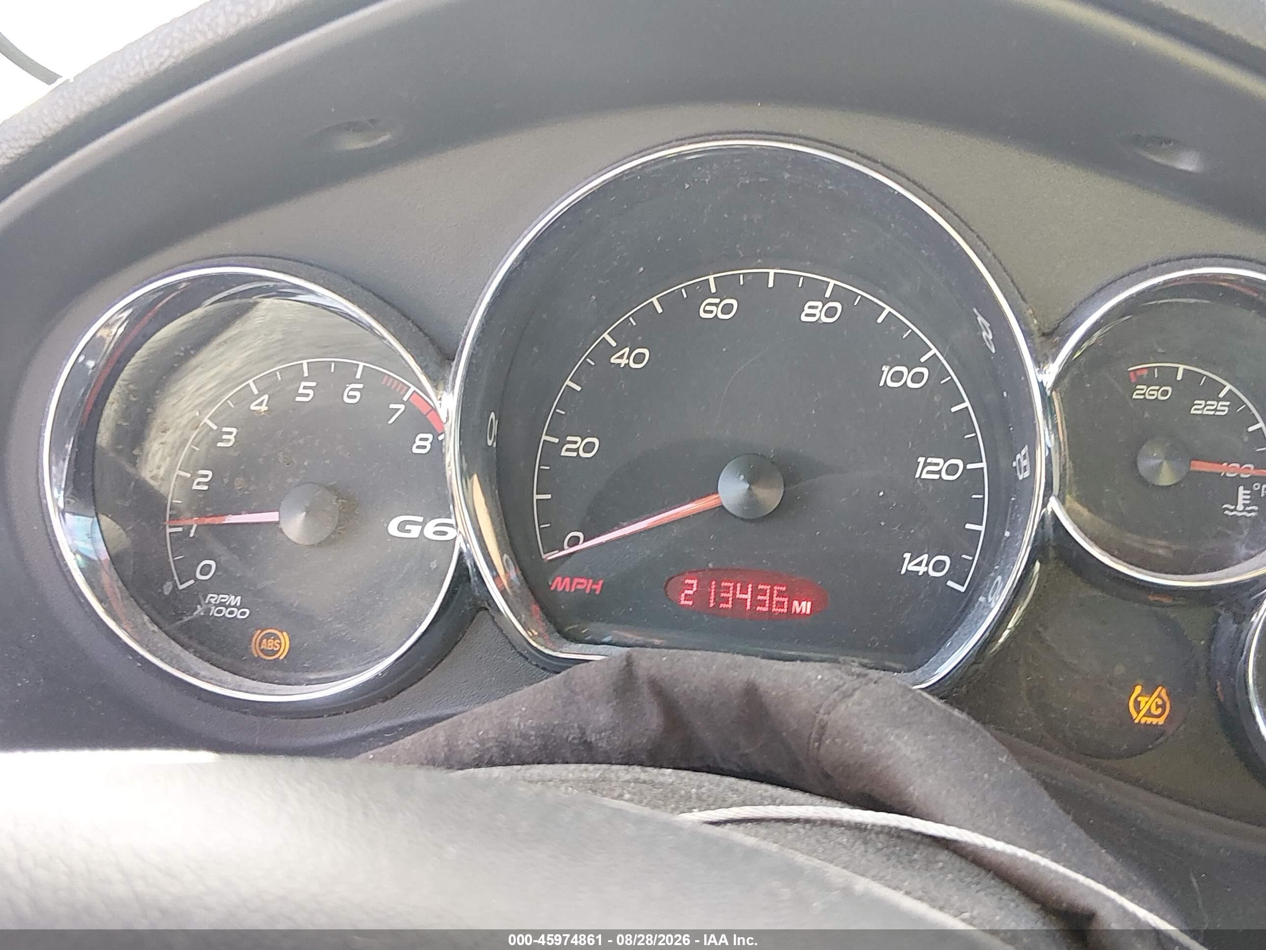 2008 Pontiac G6 Value Leader Red vin: 1G2ZF57B384202415