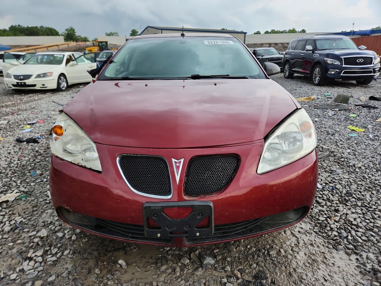 2008 Pontiac G6 Value Leader Burgundy vin: 1G2ZF57B484115364