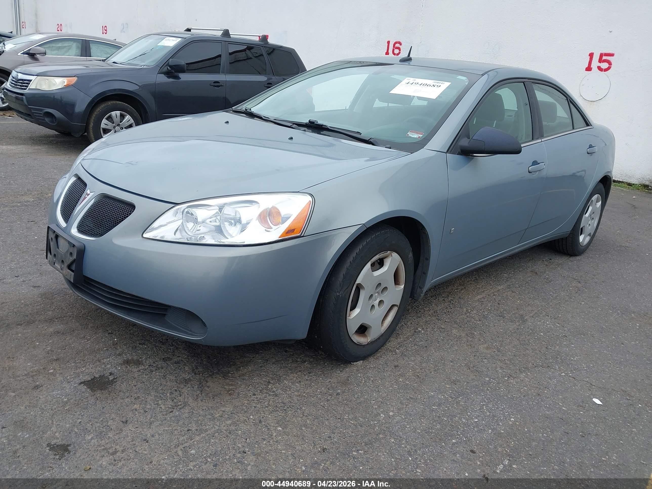 2008 Pontiac G6 Value Leader Gray vin: 1G2ZF57B684201274