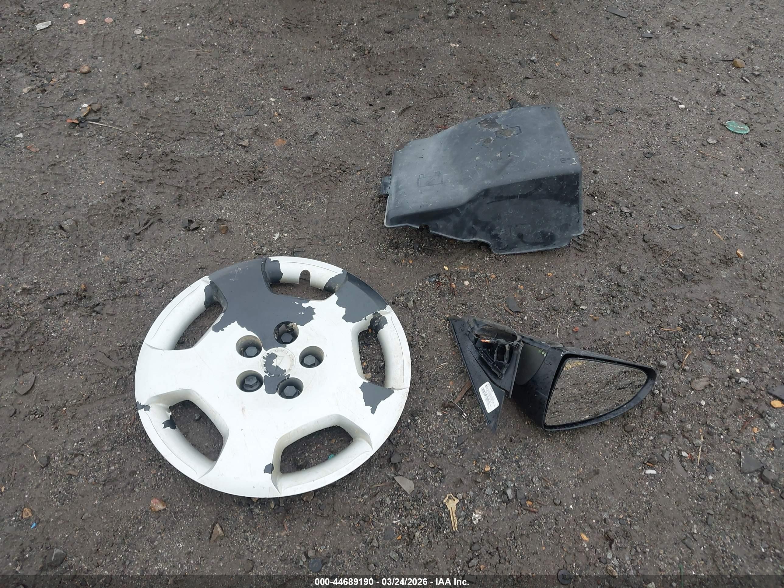 2008 Pontiac G6 Value Leader Серебряный vin: 1G2ZF57B884114413