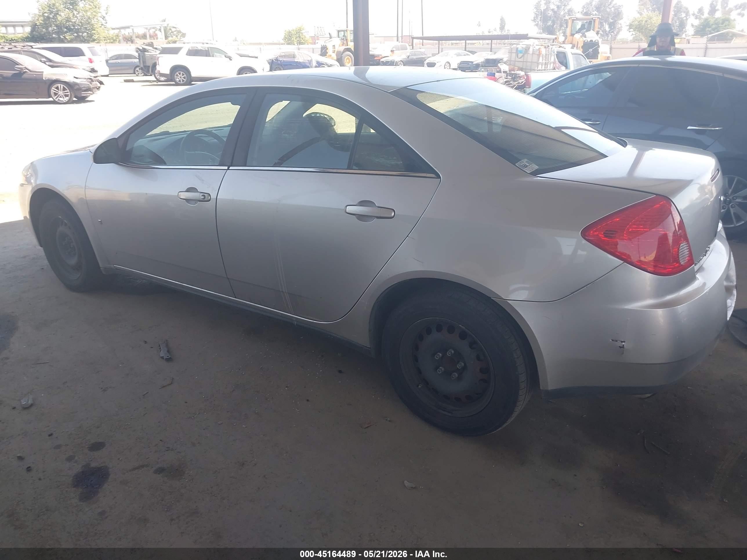 2008 Pontiac G6 Value Leader Серебряный vin: 1G2ZF57BX84147591