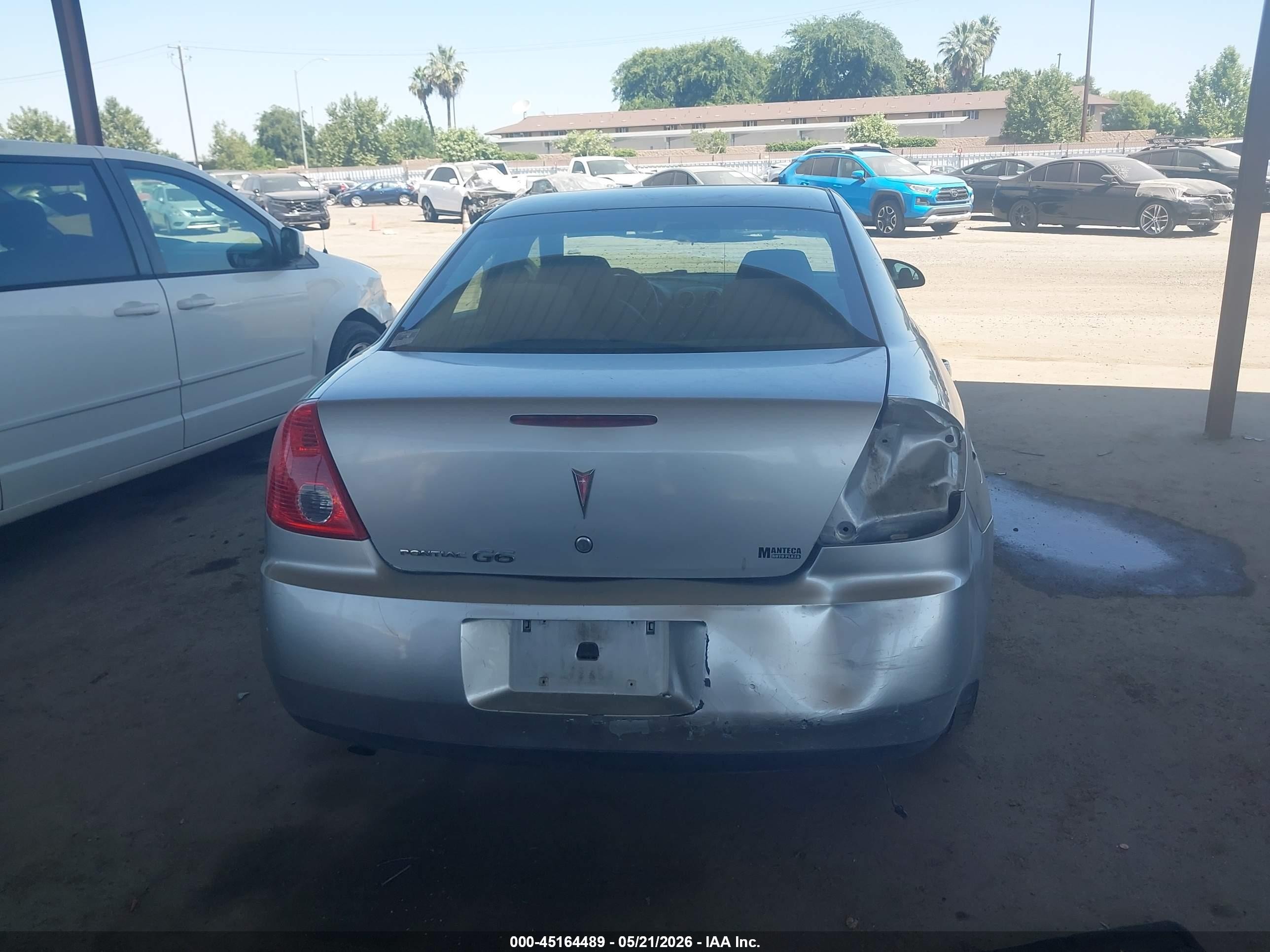 2008 Pontiac G6 Value Leader Серебряный vin: 1G2ZF57BX84147591