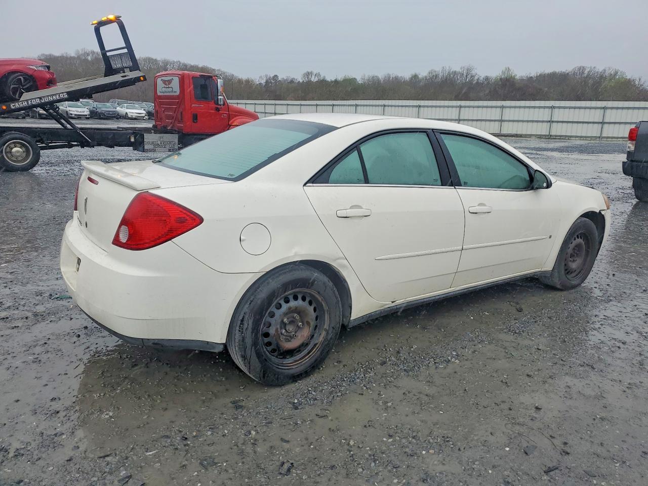 2007 Pontiac G6 Value Leader White vin: 1G2ZF58B074194853