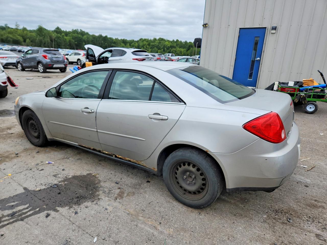 2007 Pontiac G6 Value Leader Silver vin: 1G2ZF58B374258786