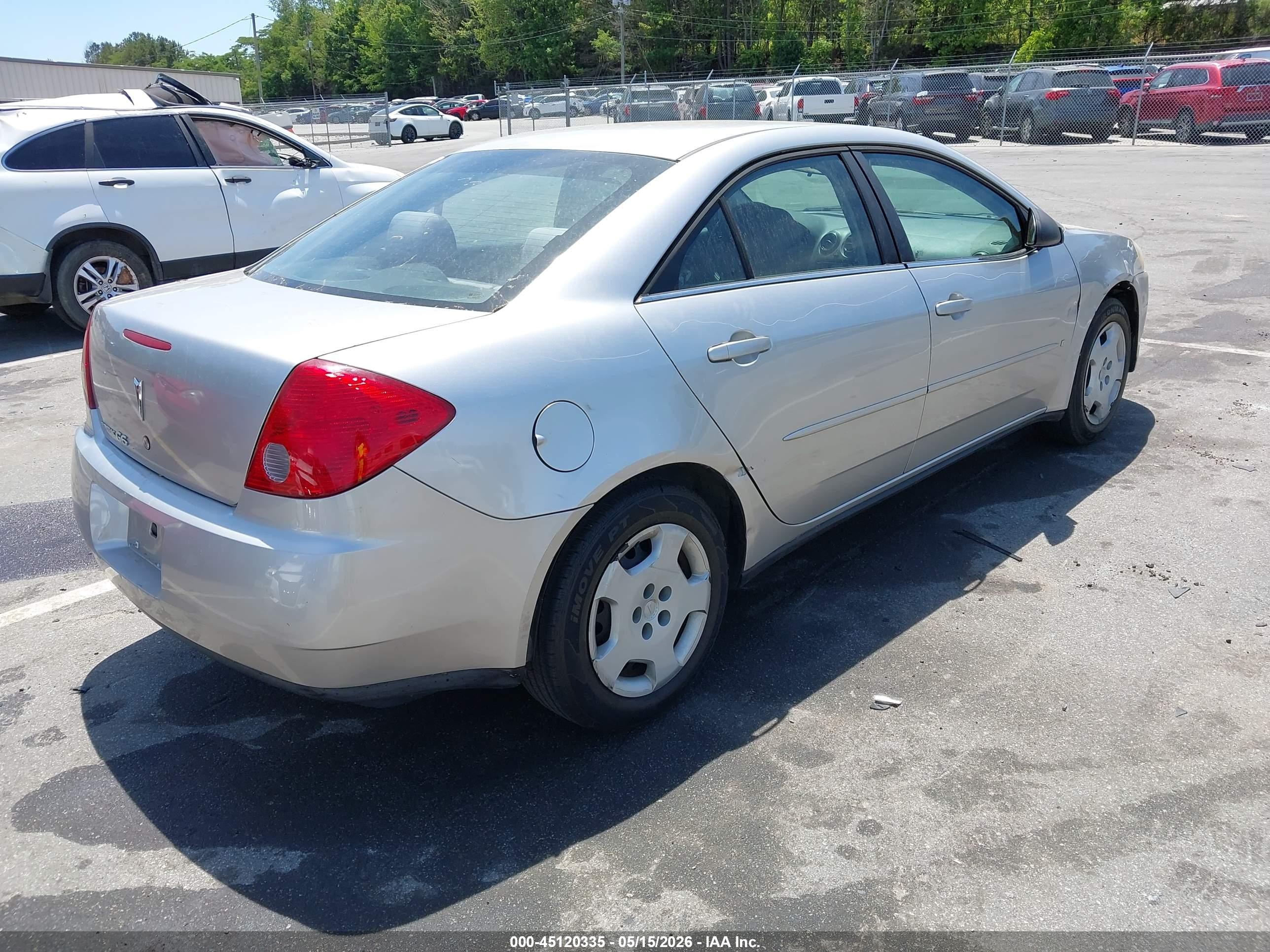 2007 Pontiac G6 Value Leader Silver vin: 1G2ZF58B574218564