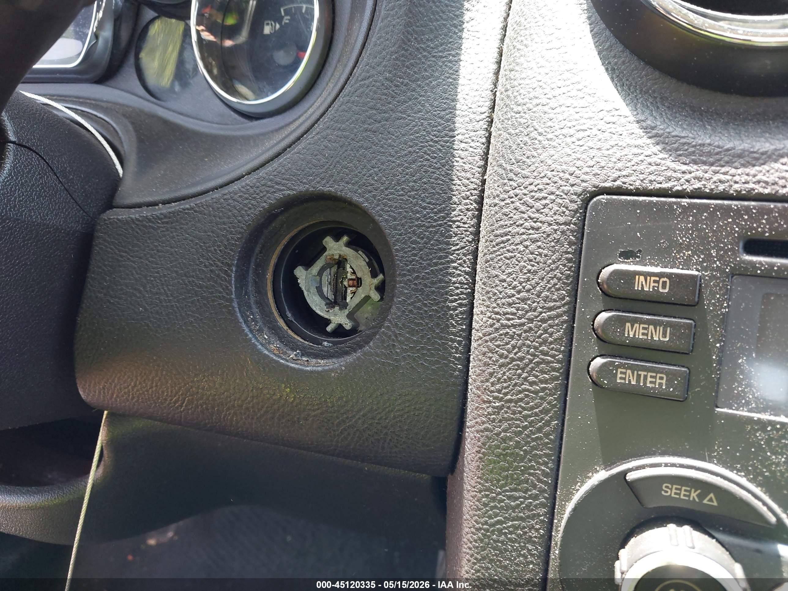 2007 Pontiac G6 Value Leader Silver vin: 1G2ZF58B574218564