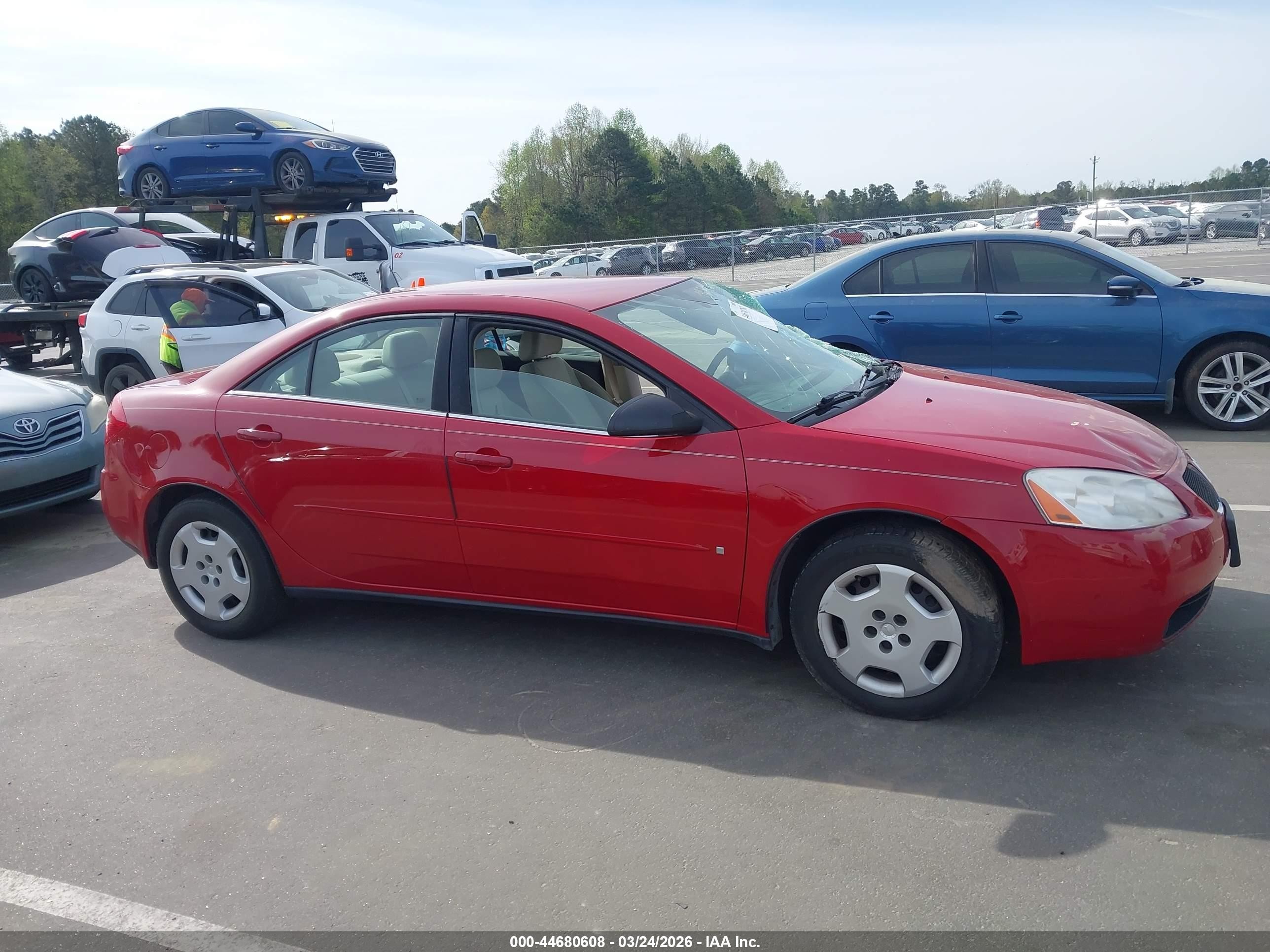 2007 Pontiac G6 Value Leader Красный vin: 1G2ZF58B674129022
