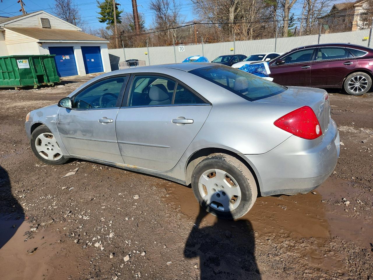 2007 Pontiac G6 Value Leader Silver vin: 1G2ZF58B974261921