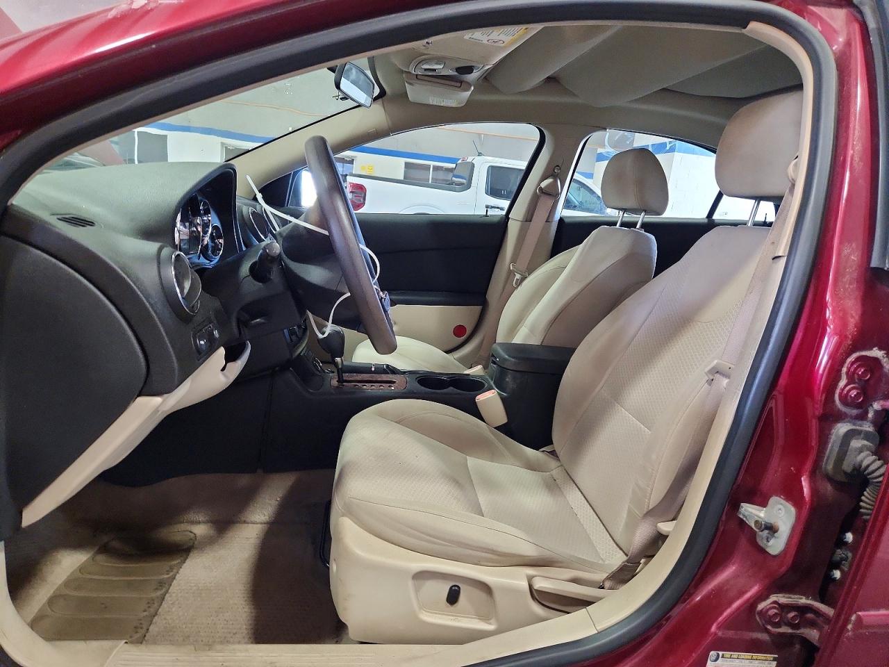 2005 Pontiac G6 Burgundy vin: 1G2ZG528154167006