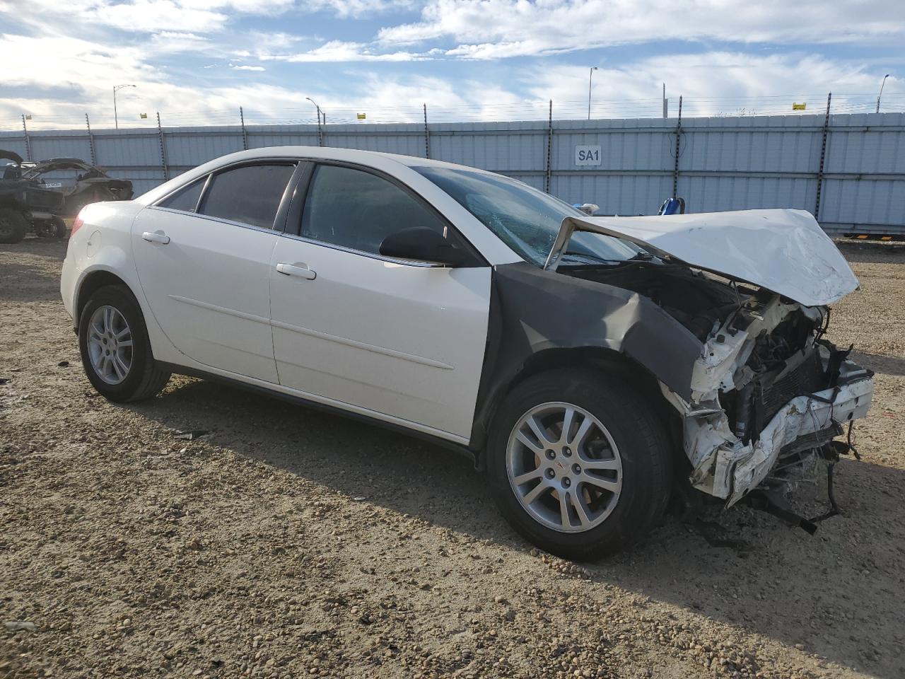 2005 Pontiac G6 White vin: 1G2ZG528854115985