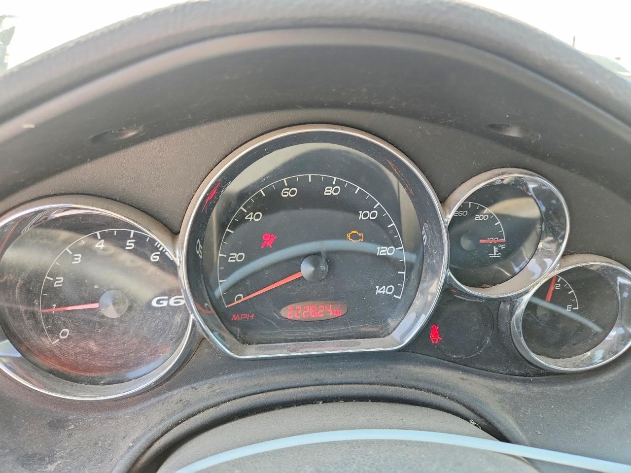 2005 Pontiac G6 White vin: 1G2ZG528954181039