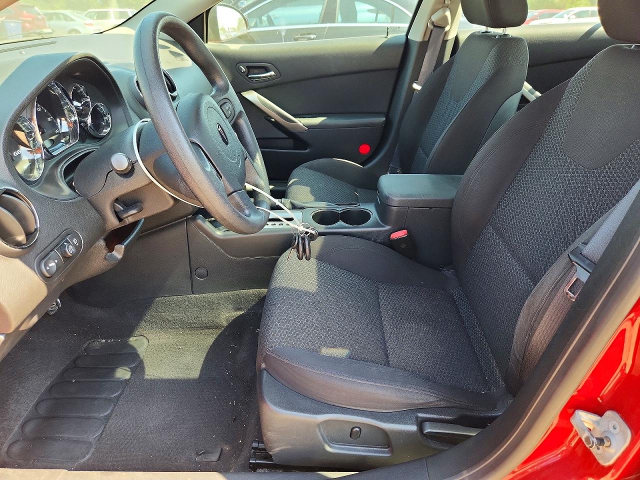 2006 Pontiac G6 Se1 Red vin: 1G2ZG558064119848