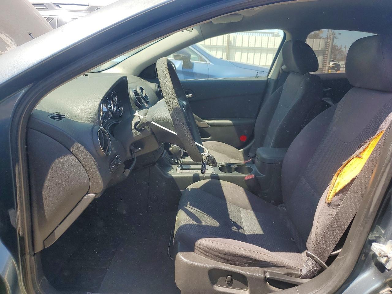 2006 Pontiac G6 Se1 Blue vin: 1G2ZG558164186104