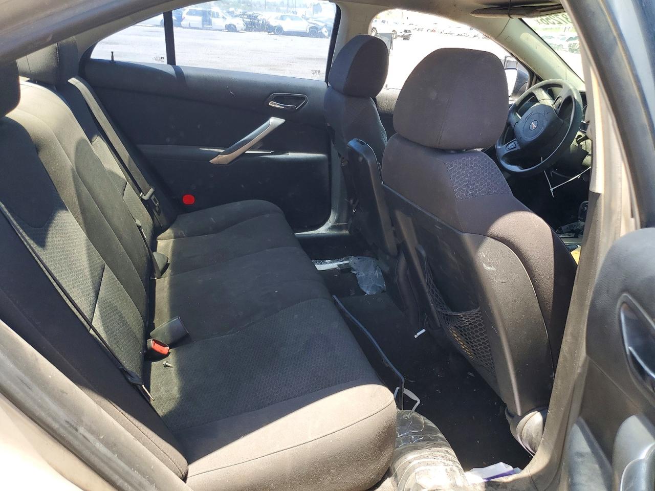 2006 Pontiac G6 Se1 Silver vin: 1G2ZG558264115140