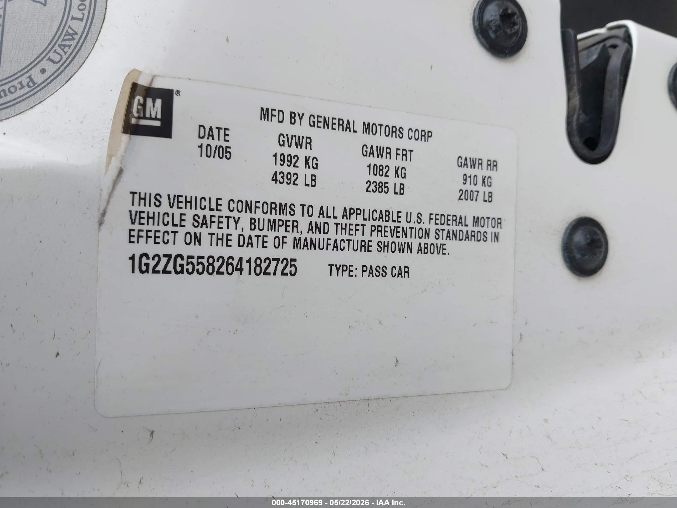 2006 Pontiac G6   White vin: 1G2ZG558264182725