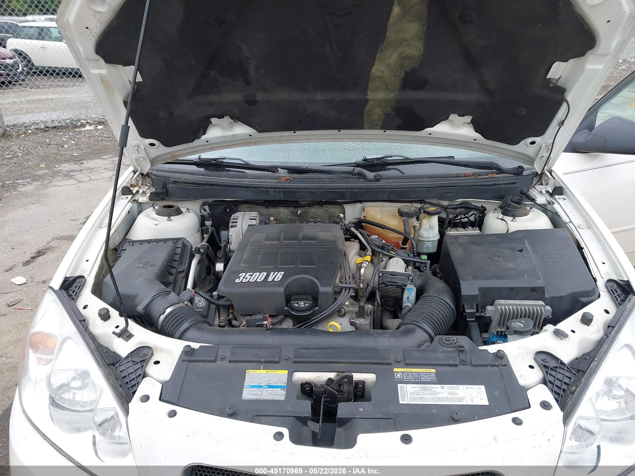 2006 Pontiac G6   White vin: 1G2ZG558264182725