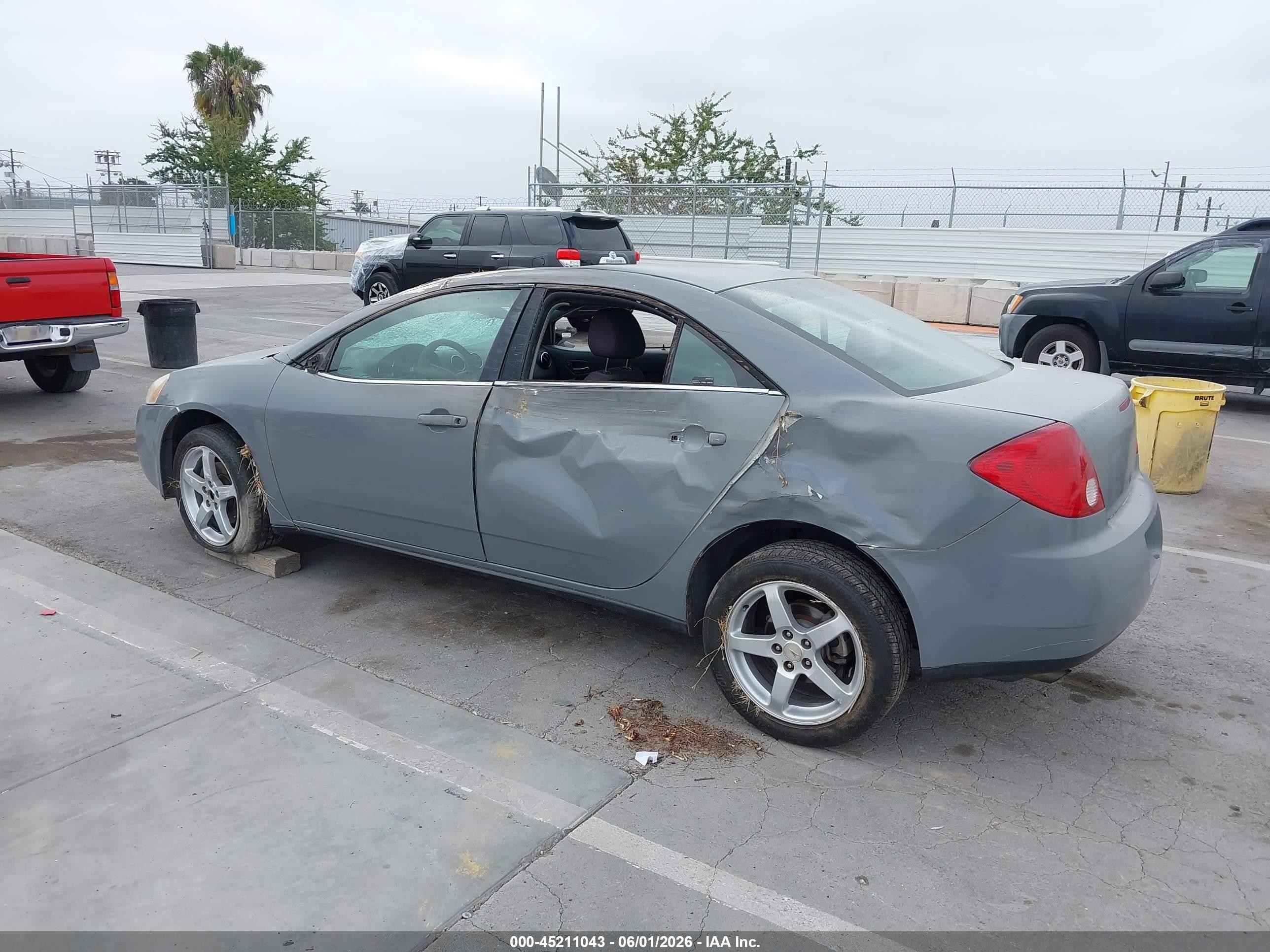 2006 Pontiac G6   Gray vin: 1G2ZG558364205557