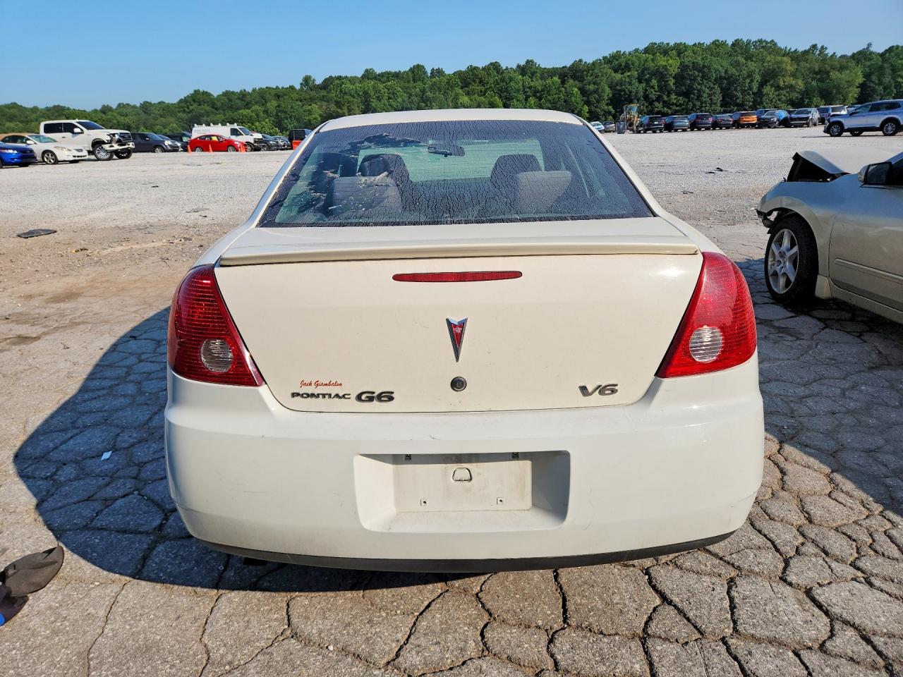 2006 Pontiac G6 Se1 White vin: 1G2ZG558364243239