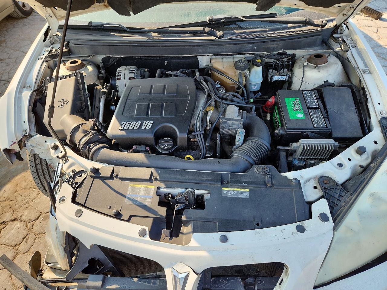 2006 Pontiac G6 Se1 White vin: 1G2ZG558364243239