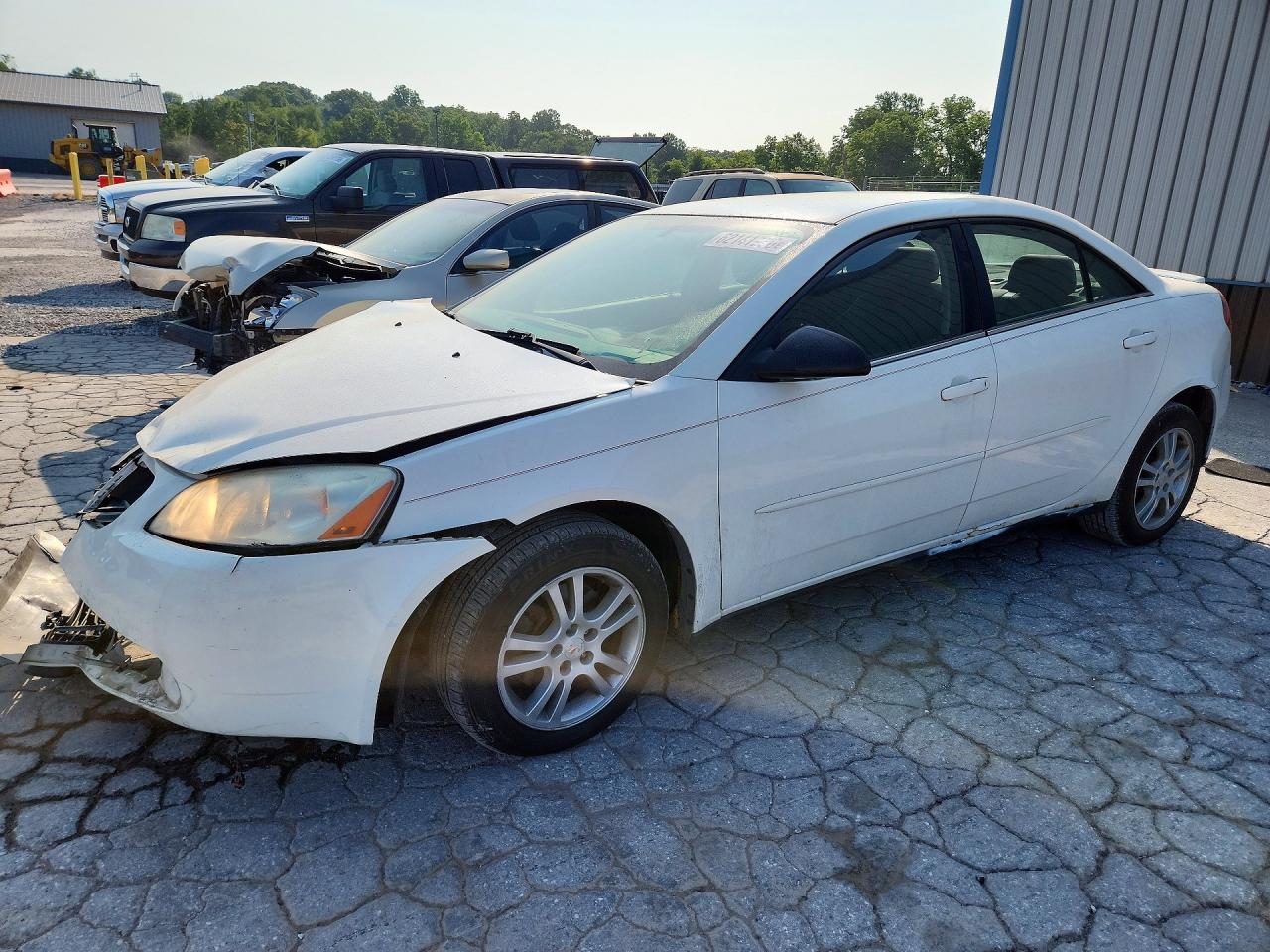 2006 Pontiac G6 Se1 White vin: 1G2ZG558364243239