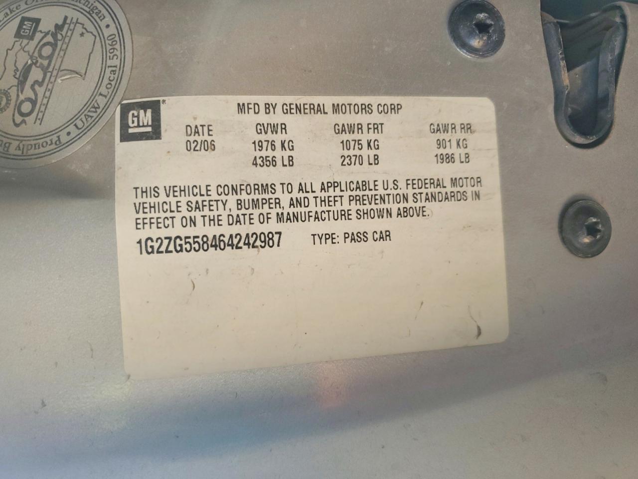 2006 Pontiac G6 Se1 Silver vin: 1G2ZG558464242987