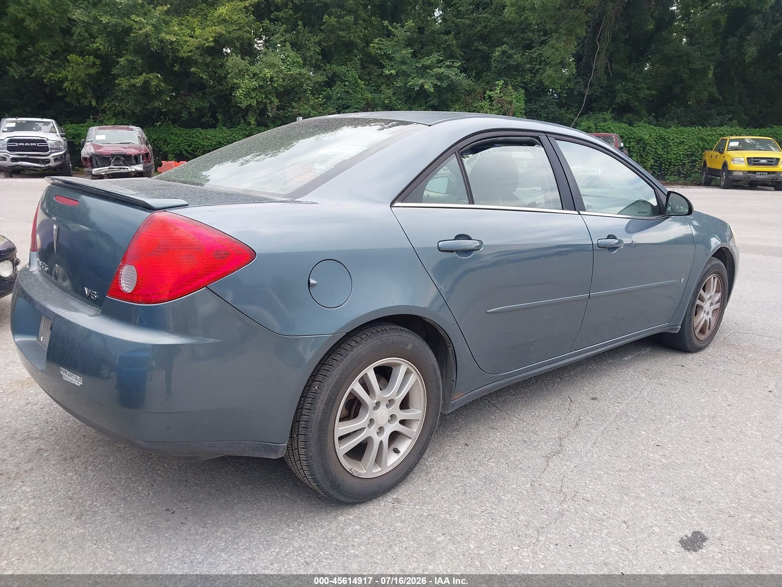 2006 Pontiac G6   Blue vin: 1G2ZG558564145670